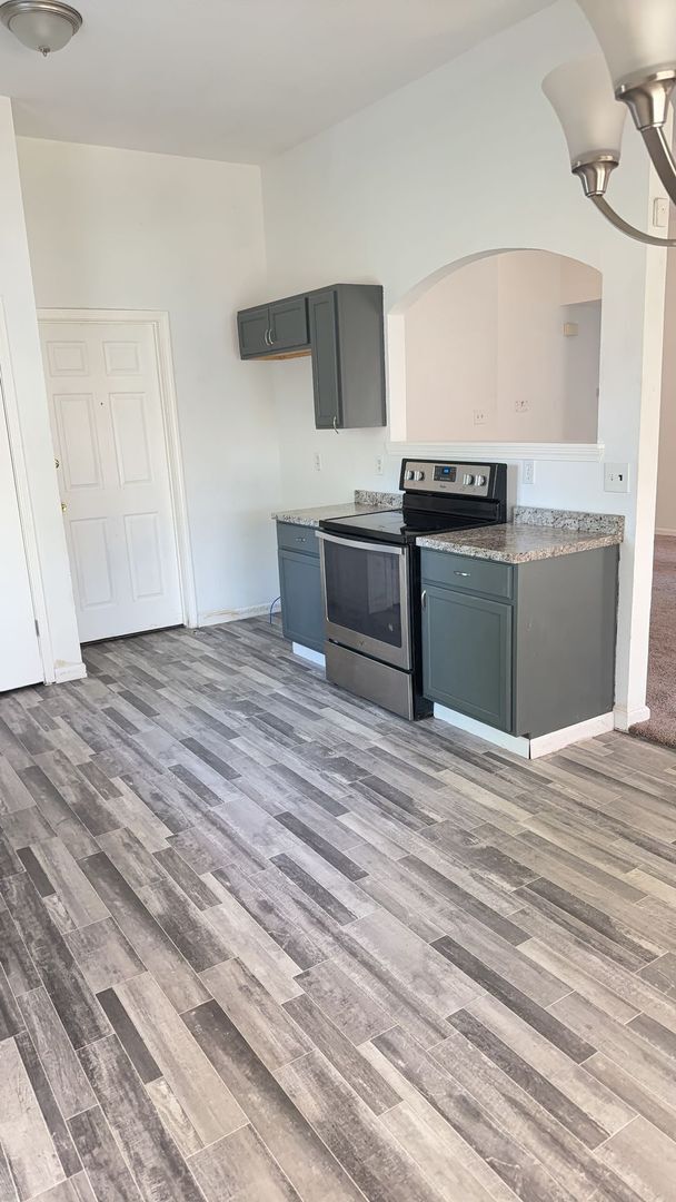 Photo - Upgraded 3 bedroom 2 bathroom home! HOUSI...