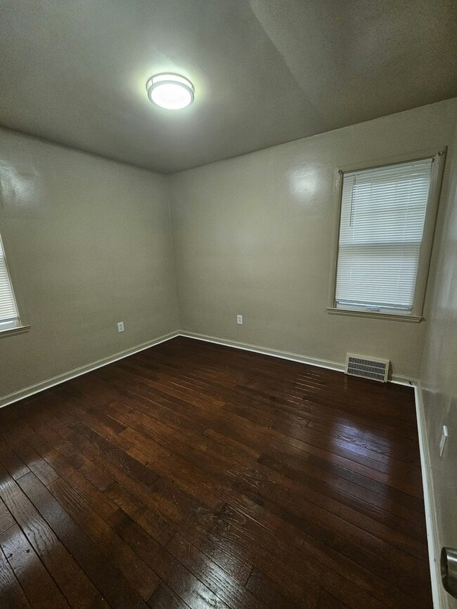 Photo - 8673 Artesian St