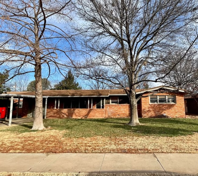 Building Photo - 3608 46th St