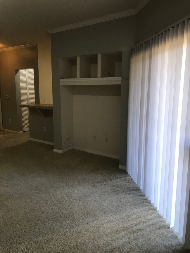 Photo - 3701CR#1814(100) Unit 1814