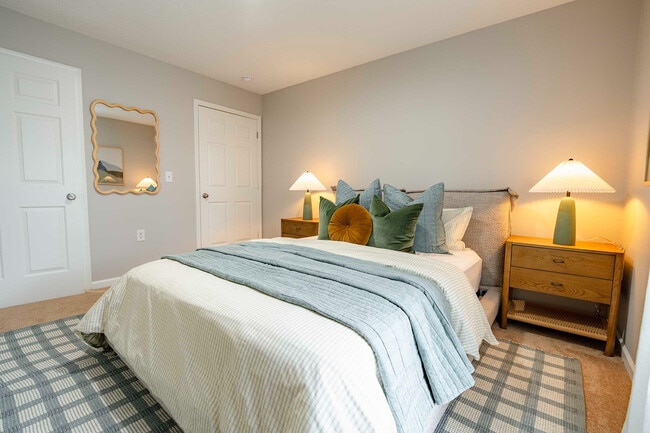 Mountaineer Village - 11