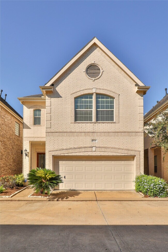 Photo - 10126 Holly Chase Dr
