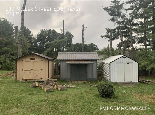 Photo - 109 Miller St SE
