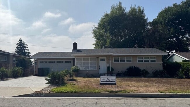 Photo - 19114 Orangepath St W