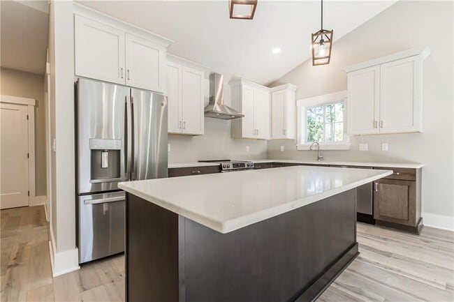 Photo - 640 Jefferson Ave