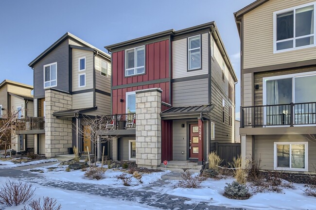 Building Photo - 11241 Modern Mdw Lp