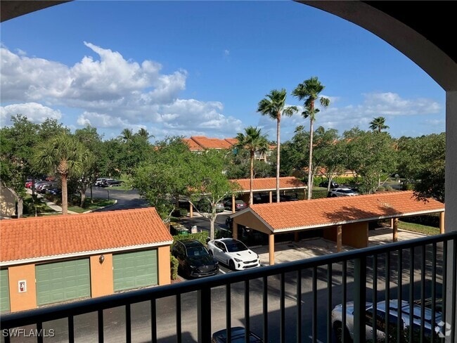 Building Photo - 1210 Wildwood Lakes Blvd Unit 305 Rental