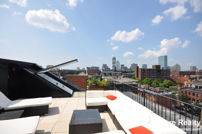 Photo - 658 Massachusetts Ave Unit 6