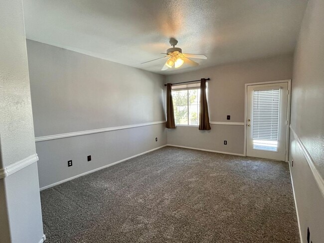 Photo - 3 Bedroom Condo located off of Warm Springs and South Durango!!! Southwest Location!