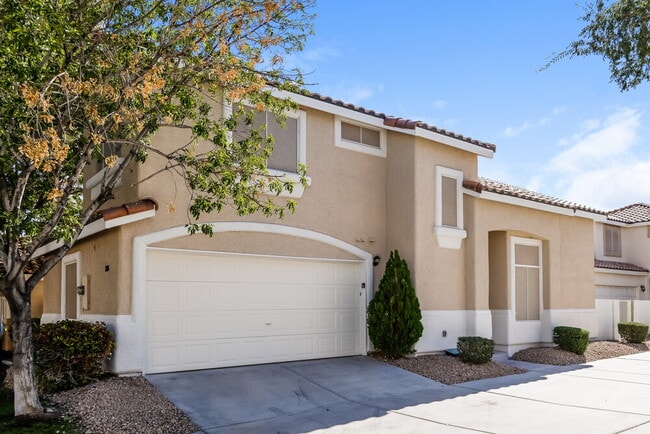 Photo - 2385 Cliffwood Dr