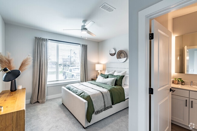 A2 2BR, 2BA 1162SF Bedroom 1