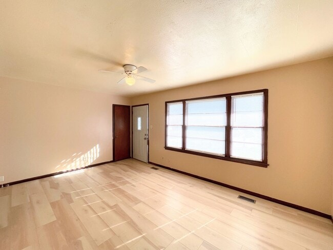 Photo - Cozy 3 bed 2 bath home with basement in Wichita