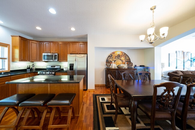 Photo - 2150 Cedar Grove Trail