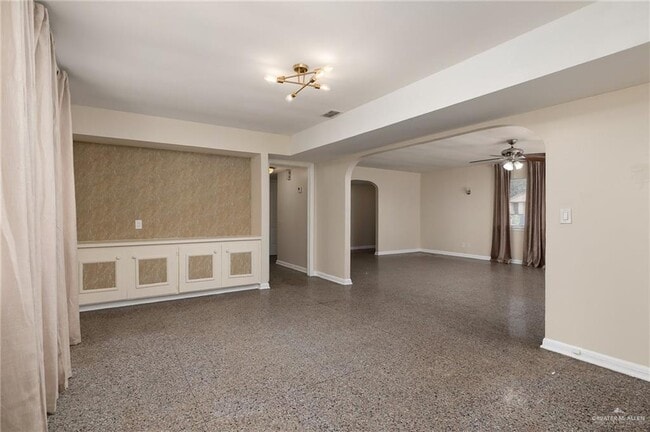 Photo - 13 S 15th St