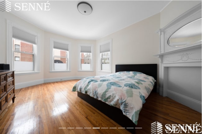 Photo - 17-19 Trowbridge St Apartment Unit 1