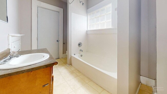 Photo - 2295 11th St SW Unit 2295 SW 11th St - Up