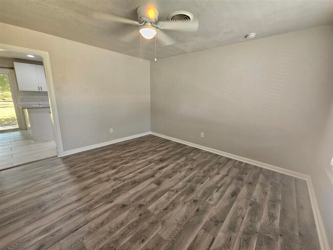 Photo - 5314 NW Glenn Ave