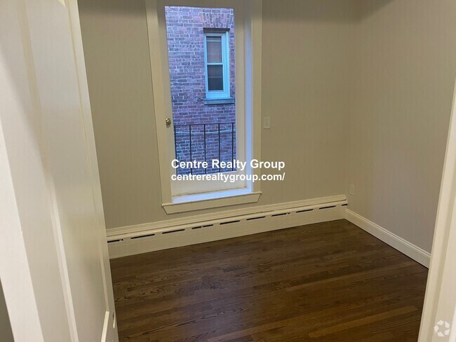 Building Photo - 1712 Beacon St Rental