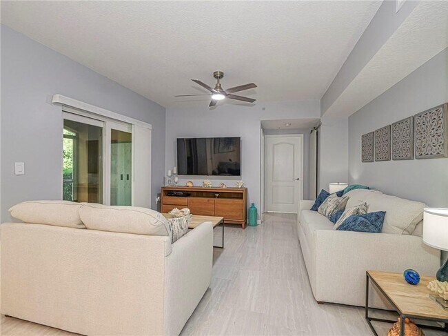 Photo - 5080 Fairways Cir Unidad G108