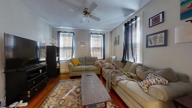 Photo - 54 Prentiss St Unit 1
