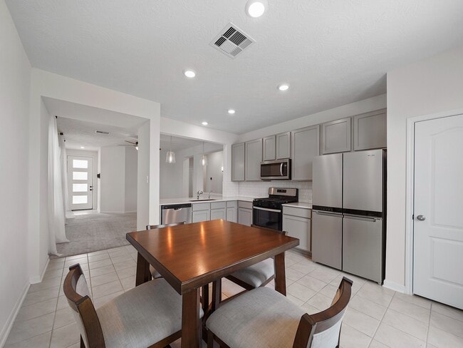 Photo - 15614 Tawny Stark Dr