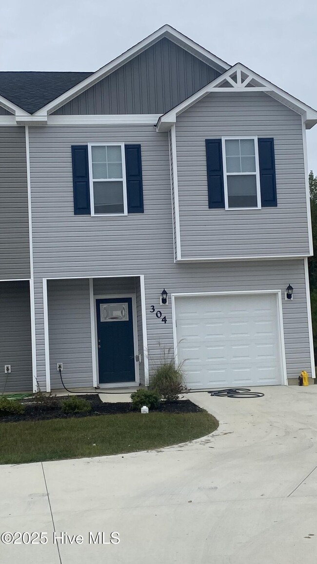 Building Photo - 304 Otis Cv Ln Rental