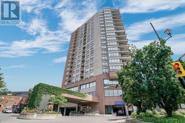 Photo - 1 Belvedere Ct Unité 1001