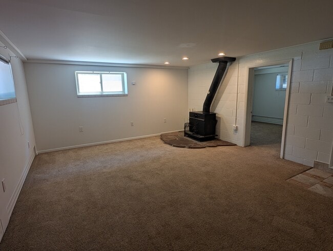 Photo - 525 Clayton St