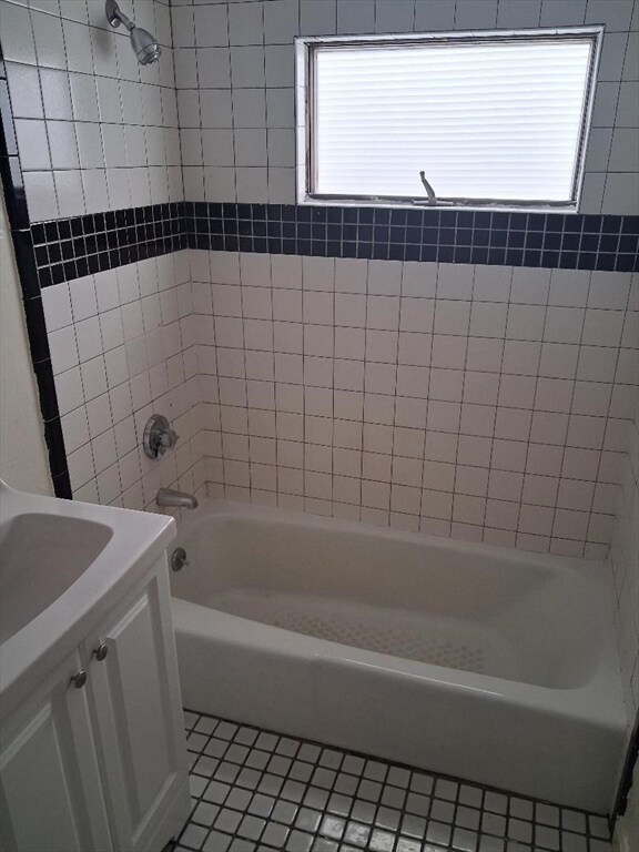 Photo - 101 Vine St Unidad 3