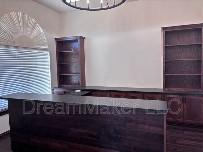 Photo - 2815 SE 44th St