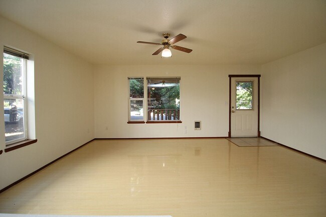 Photo - 46 NE Sacramento St Unidad B