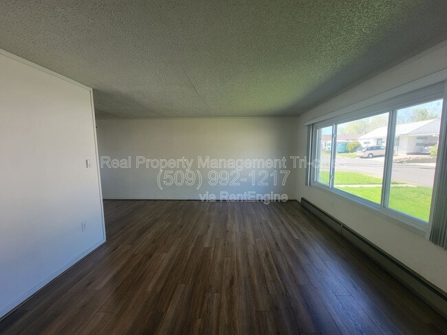 Photo - 1003 Torbett St