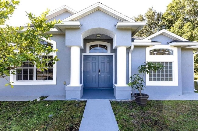 Photo - 4 La Mancha Dr