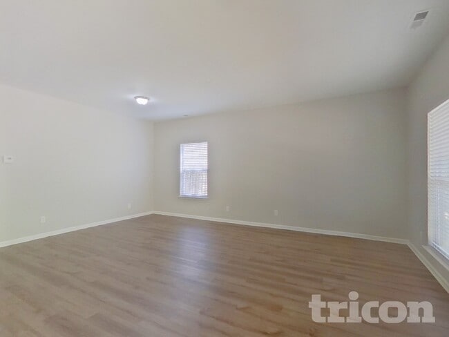 Photo - 11035 Elven Dr