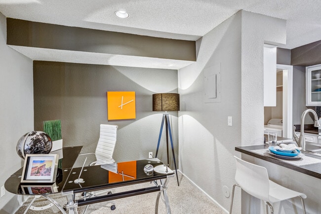 Photo - Stratford Station