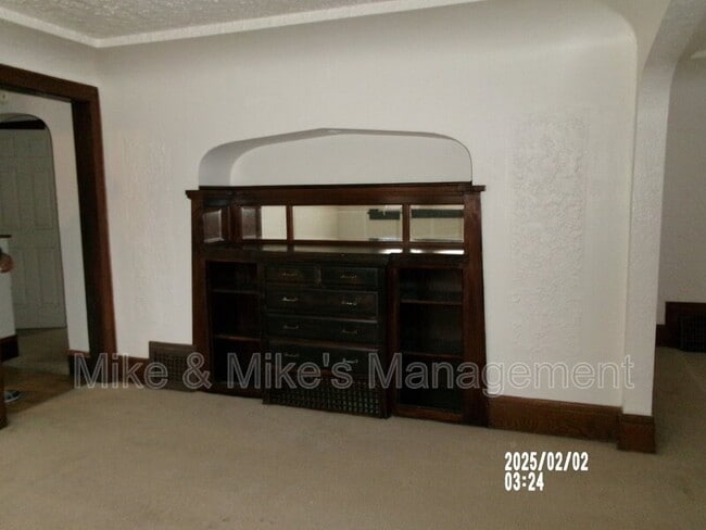 Photo - 4163A N 20th St