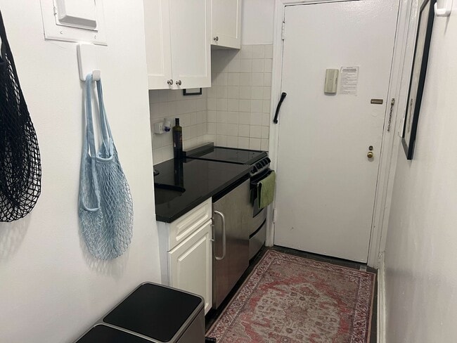 Photo - 310 E 44th St Unit 612