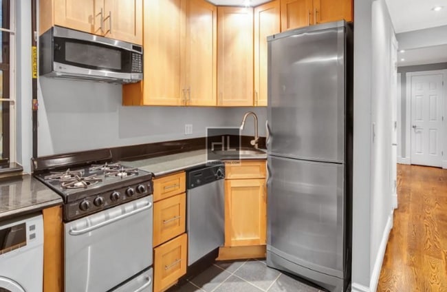 East 23rd Street - East 23rd Street Apartment Unit 11