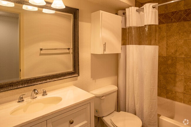 1BR, 1BA - 625SF