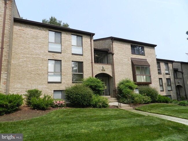 Photo - 2062 Royal Fern Ct Apartamento Unidad 28/1A