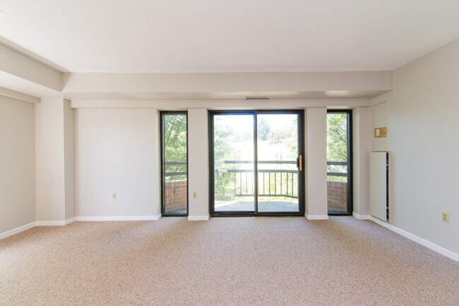 Photo - 2111 Wisconsin Ave NW Unit 325