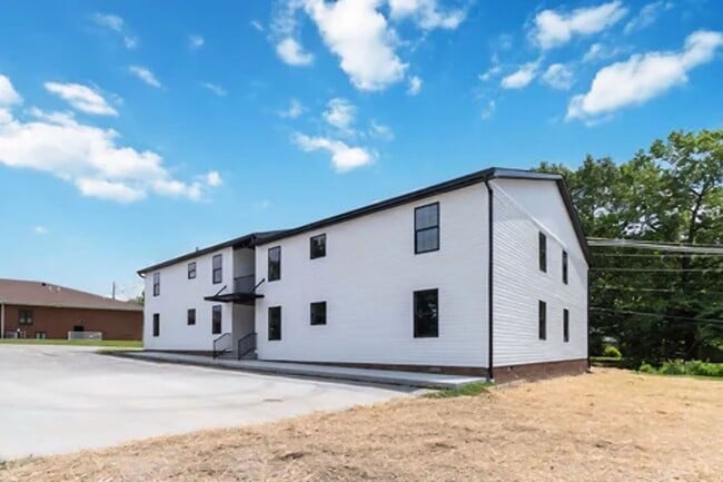 Building Photo - 56 Hopewell Church Rd Unit 8 Rental