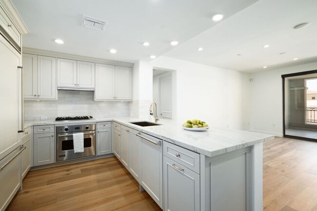 Photo - 7181 E Camelback Rd Unit 504