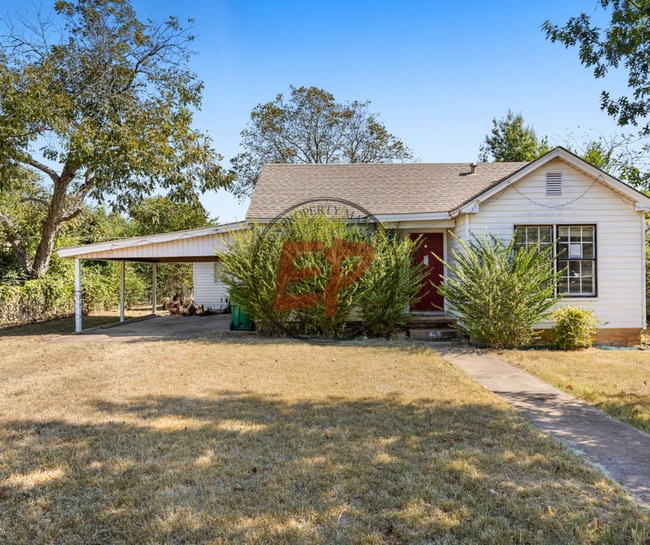 Photo - 618 Adams Ave