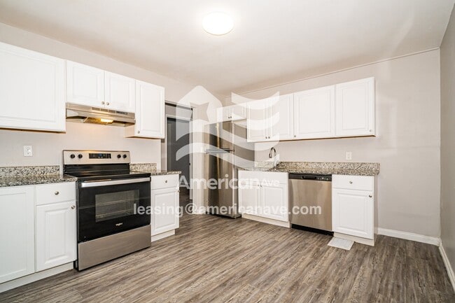 Photo - 4127 Oakdell Ave