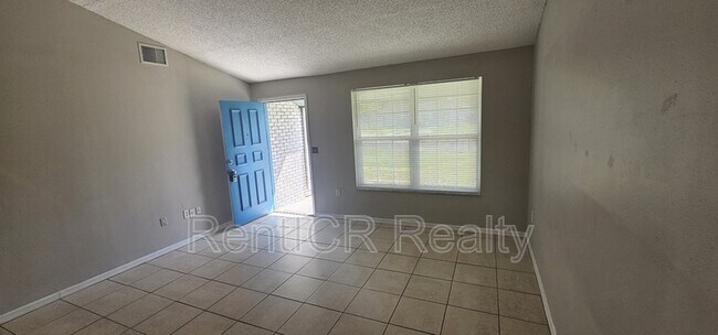 Photo - 3501 Seven Springs Blvd