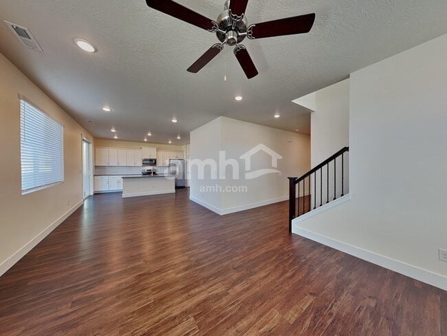 Photo - 9432 W Barcelona St