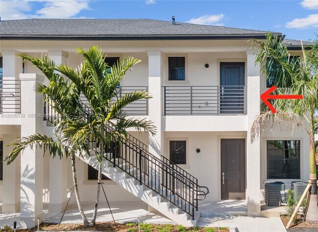 Photo - 5745 SW 44th Ct Unidad 202