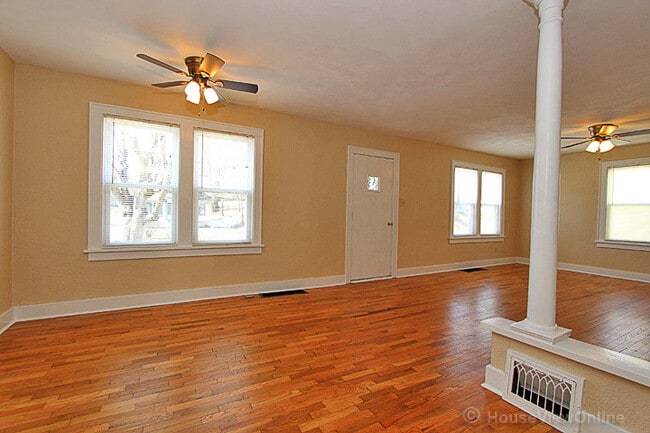 Photo - House Close To Campus!