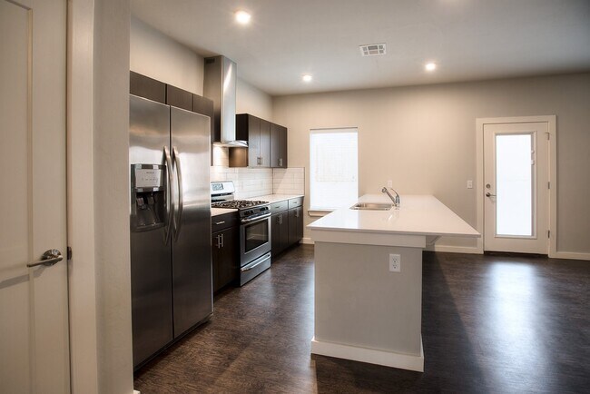 Photo - 17612 Sunny Hollow Rd